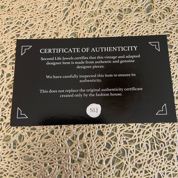 Chanel Wallet with added chain strap - Authentic! - Picture 6 of 8